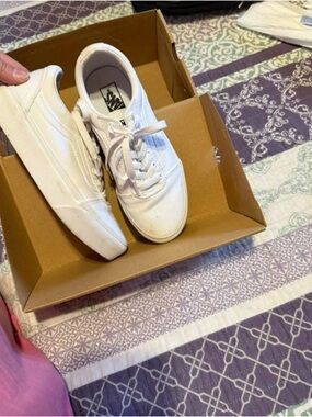Vans White Canvas Low-Top Sneakers — Classic Lace-Up Pair